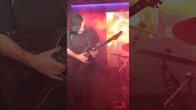 Maidenance (Iron Maiden - Phantom Of The Opera) @ Remedy 08 02 20 смотреть онлайн