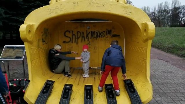 Путешествуй в выходной. Кривой Рог. Музей горной техники смотреть онлайн