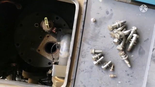 ORIG AT ANG REPLACEMENT NG AIR/OIL SEPARATOR смотреть онлайн