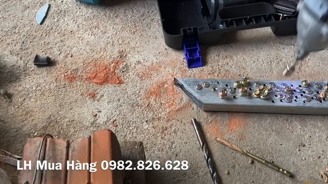 Khoan Pin Hitachi 118v Không Than Chuyên Bu Lông Kiêm Vít Khoẻ Như Lực Sỹ Giá Cực Tốt Chỉ 1tr100k