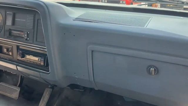 1988 Dodge D150 Sweptline 3.9L V6 Automatic 115" WB PS PB 88-6375P смотреть онлайн
