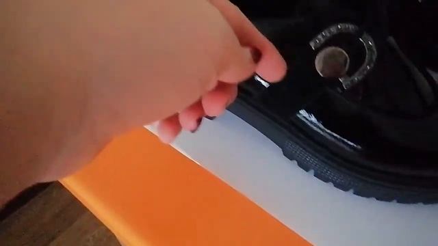 Описание товара на Розетке. Туфли Donna Ricco. смотреть онлайн