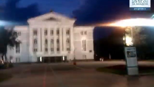 Что делают туристы в центре Перми? смотреть онлайн
