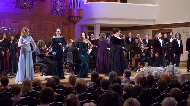 И. Кальман “Выходная ария Сильвы” смотреть онлайн