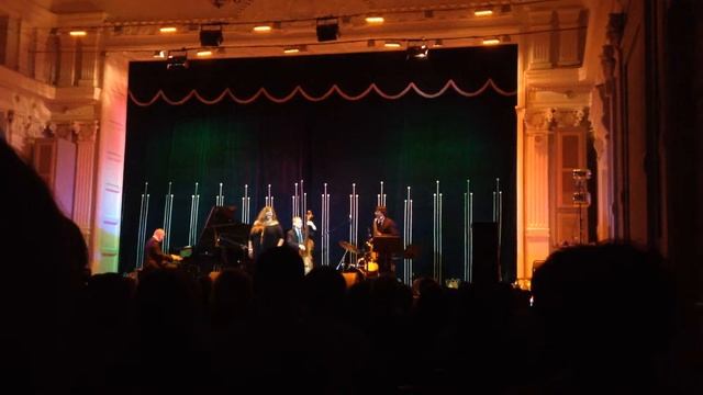 Michele Walker, Иркутск, филармония, 04.09.2014 смотреть онлайн