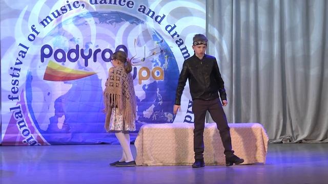 театральная студия "Бис" "По мотивам Красной Шапочки" смотреть онлайн