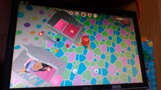 Roblox, в MeepCitу есть очень хорошие обновления и ещё появились новые дома это очень хорошим+ смотреть онлайн