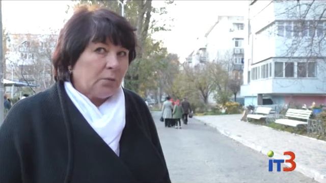 Депутат Черноморского горсовета Надежда Крючкова отчиталась перед избирателями