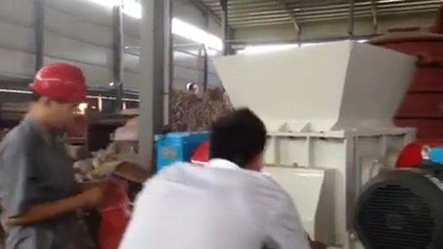 Coconut shell crusher смотреть онлайн