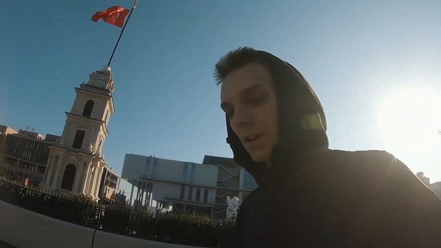 Первые находки в Стамбуле. Как покормить котов с 5 этажа? смотреть онлайн