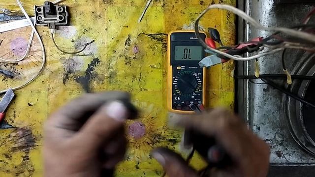 Тускло светит лампа АКБ что это. смотреть онлайн