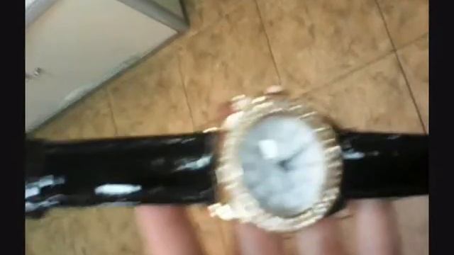 Обзор женских часов со стразами (черные) смотреть онлайн