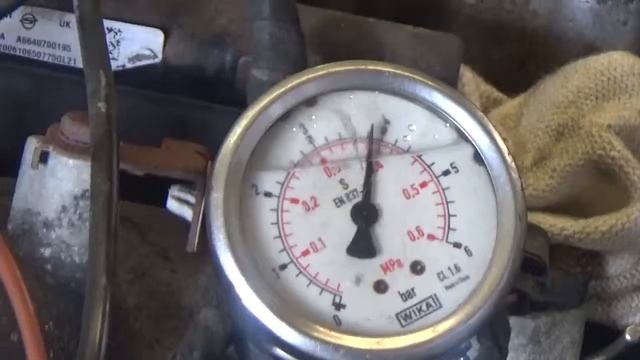 Проверка давления масла в двигателе 664 951 12 525090 D20DT Актион, Кайрон 2,0 XDI смотреть онлайн