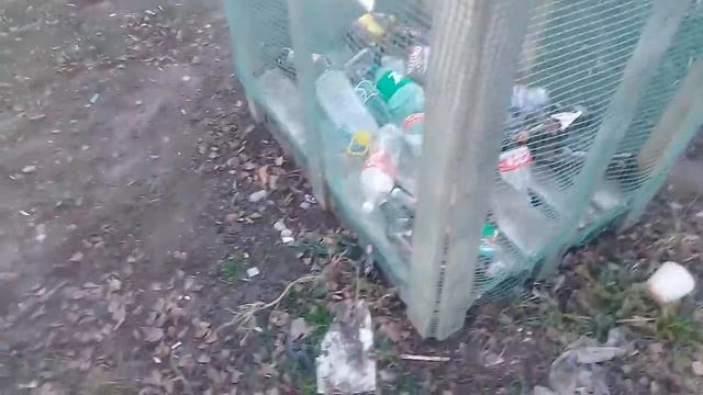 видеообзор урны для ПЭТа