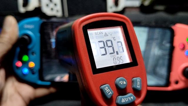 BATMAN ARKHAM ORIGINS AND KNIGHT | on Poco X3 Pro using WINDOWS 11 Pro смотреть онлайн