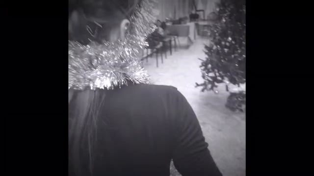 Театралы наряжают камерный зал АКИ смотреть онлайн