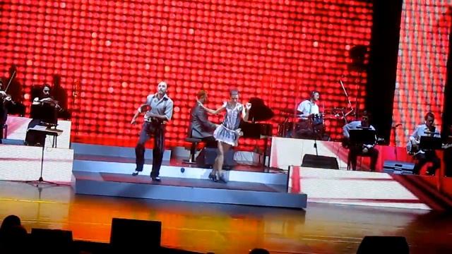 Театр Эстрады, чечетка на песню The Beatles "Come Together" смотреть онлайн