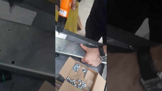 Різьбовий заклепочник SA8903B(2) смотреть онлайн