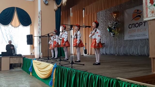 Гімн України. Виконання - "Дитяча Опера". Керівник Наталія Нехотяєва смотреть онлайн