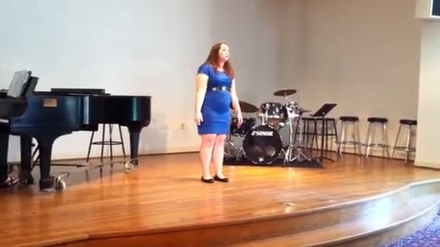 Kelly Singing Dove Sono