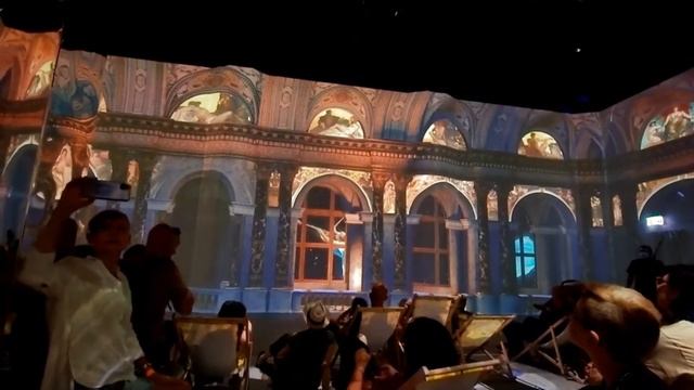 Exhibition of paintings and shows .KLIMT. Выставка шоу всемирно известного художника. смотреть онлайн