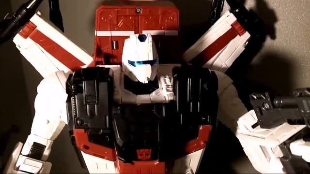 Transformers Siege Jetfire - TRANSFORMERS WAR FOR CYBERTRON TRILOGY - HASBRO - Aka Skyfire