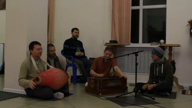 Param Gati   Friday Kirtan, Essentuki, 17 03 2017