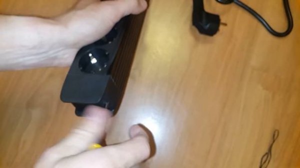 Дешёвый но качественный удлинитель с измерением мощности OBI