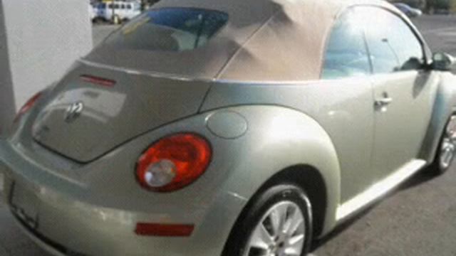 2008 Volkswagen New Beetle - Fruitland Park FL смотреть онлайн