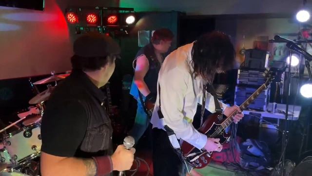 Shoot To Thrill - Soul Stripper: A Tribute To AC/DC Live At Stockton’s Restaurant & Spirits 12/18/2