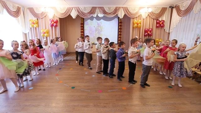 Вход на праздник в подг гр / Мамина улыбка смотреть онлайн