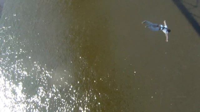 Прыжки с Арочного моста (Запорожье) 10 июня смотреть онлайн