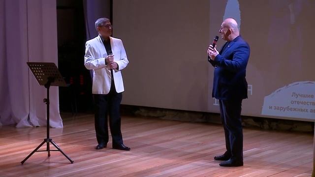 (12+) Творческий вечер В. Стогова состоялся в ДК «Яуза» смотреть онлайн