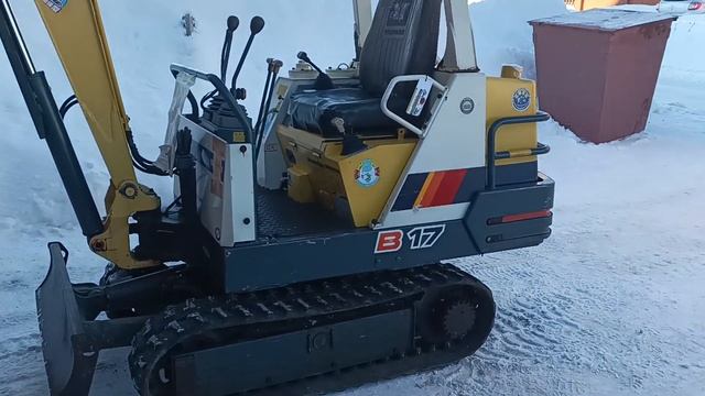 миниэкскаватор Yanmar B17