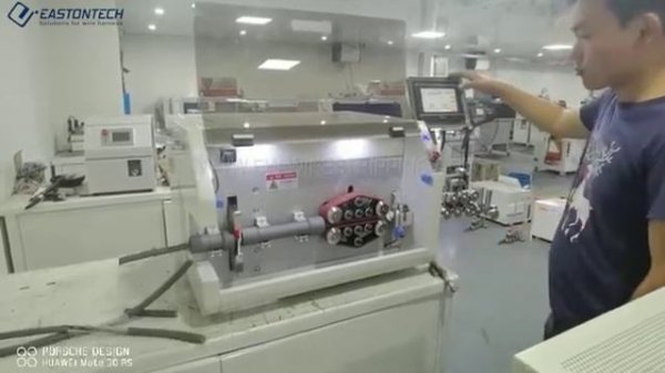 EASTONTECH EW-05H-3C Wire Cutting & Stripping Machine (10 - 150 mm²) (single side stripping)