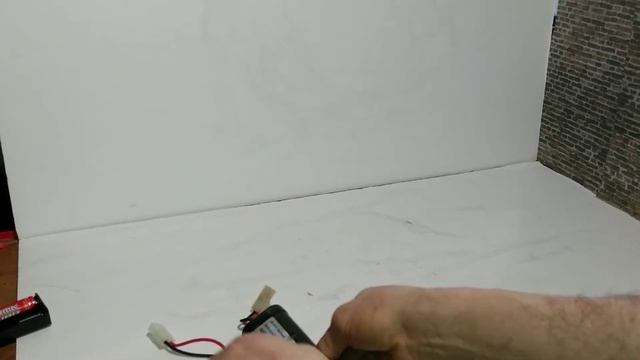 18650 Cells To Replace NiCad Pack For Vintage RCs