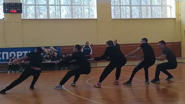Перетягивание каната: Мостовое vs Сигаево смотреть онлайн
