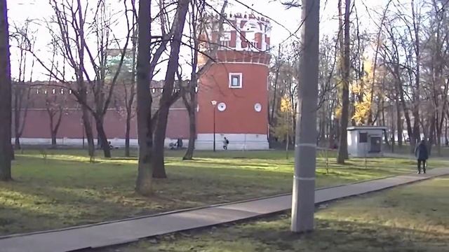 Москва, 1-й Донской проезд, днём и вечером смотреть онлайн