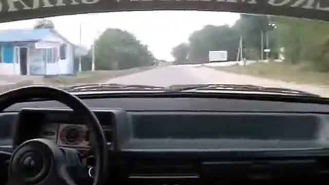 Шашки на дороге от первого лица. Наваливаем на ВАЗ 2109 Спорт карбюратор и Головка блока расточенна смотреть онлайн