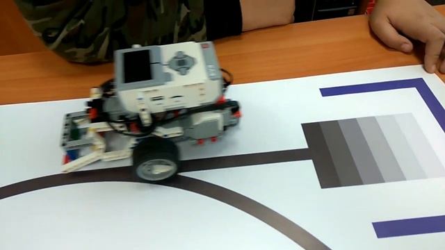 Ev3. Транспортировка куба смотреть онлайн