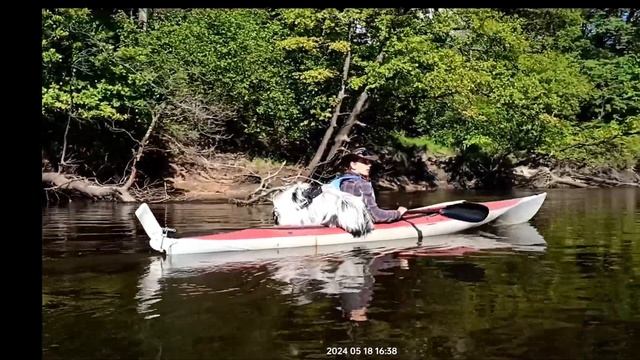 Байдарка, каяк или может коноэ? Так и не понял на чем показался. смотреть онлайн