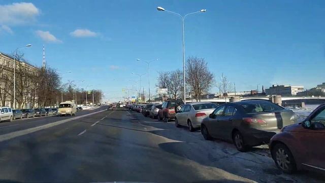 2018.02.22. Погода Петербург. Во власти города идиоты занимаются уборкой снега.