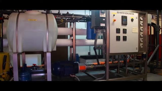 Self- Sufficiency at Playa de La Paz offers complete personal care to those who call it home. смотреть онлайн