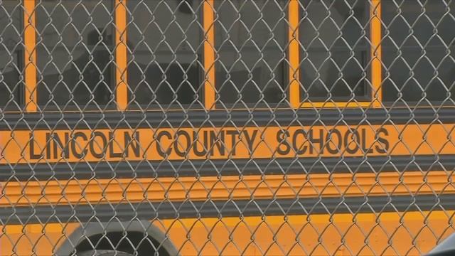 Lincoln school officials looking for more funding after social worker positions cut смотреть онлайн