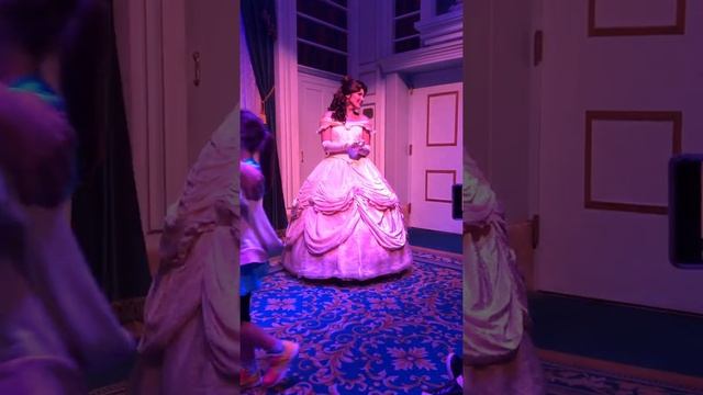 Roles смотреть онлайн