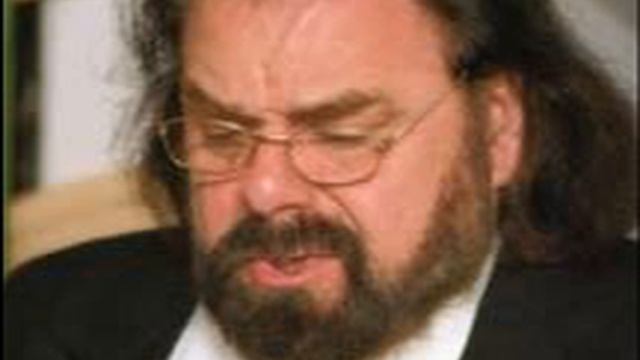 Tenor Carlo Cazals Singt 