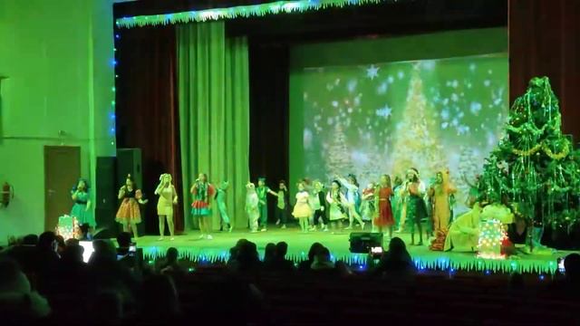 вокальный ансамбль "ИНДИГО" - Ёлочные игрушки смотреть онлайн