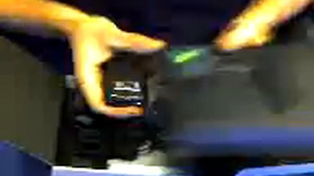 NOKIA N85 Unpacking 5