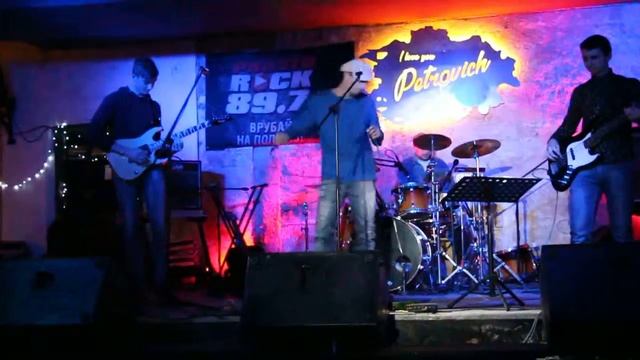 Анатолий Рыбалка & "Случайный Состав" - "Мой друг " (кавер Машина Времени) 2017г. Одесса смотреть онлайн