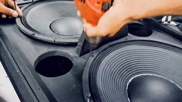 Unique Pro Double 15 Speaker Box fitting смотреть онлайн